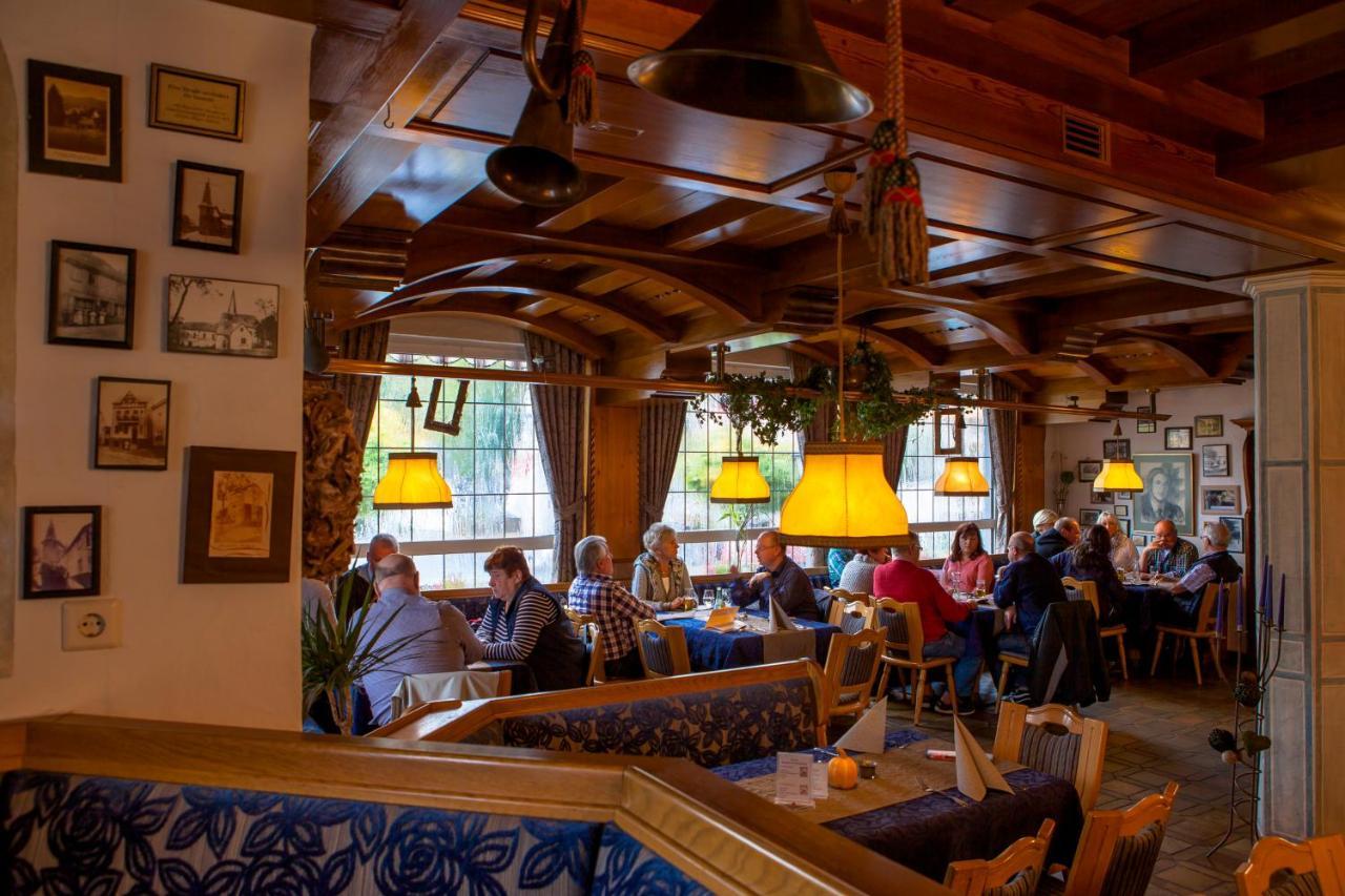 Hotel Zur Post Waldbreitbach Екстериор снимка