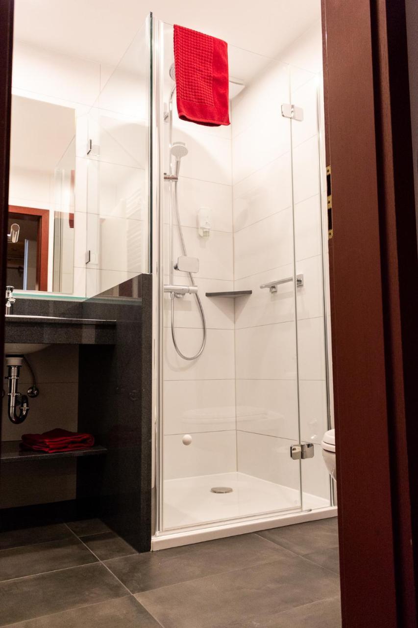 Hotel Zur Post Waldbreitbach Екстериор снимка